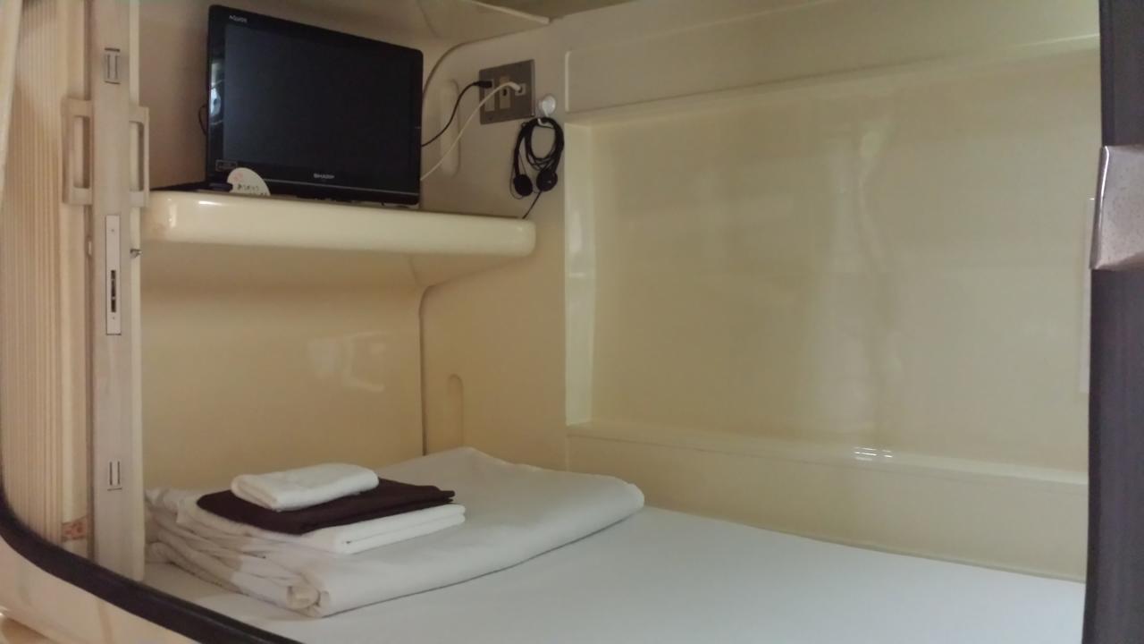 Capsule Hotel Honcho Sendai Exterior photo
