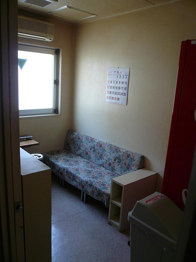 Capsule Hotel Honcho Sendai Exterior photo